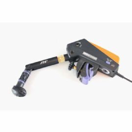 Trasmettitore in miniatura UHF PLL per sistemi wireless per chitarra, fiati e fisarmoniche 722MHz -746 UT-16GT JTS