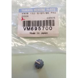 COPRIPOTENZIOMETRO YAMAHA VM695700 PER PM4000H S-GY/BE