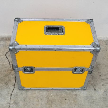 FLIGHT CASE 64x32xH64cm PER CAVI O PER ALTRO UTILIZZO Col. Giallo - Usato