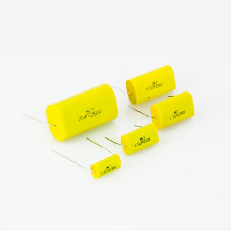 Condensatore in poliestere 4.7uF 250V